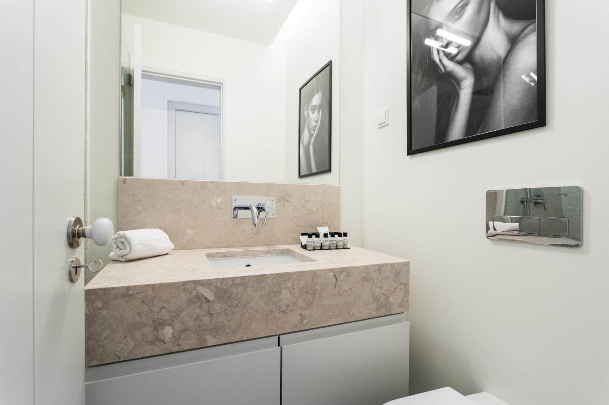 My Lx Flat Baixa Alfama Lisbon